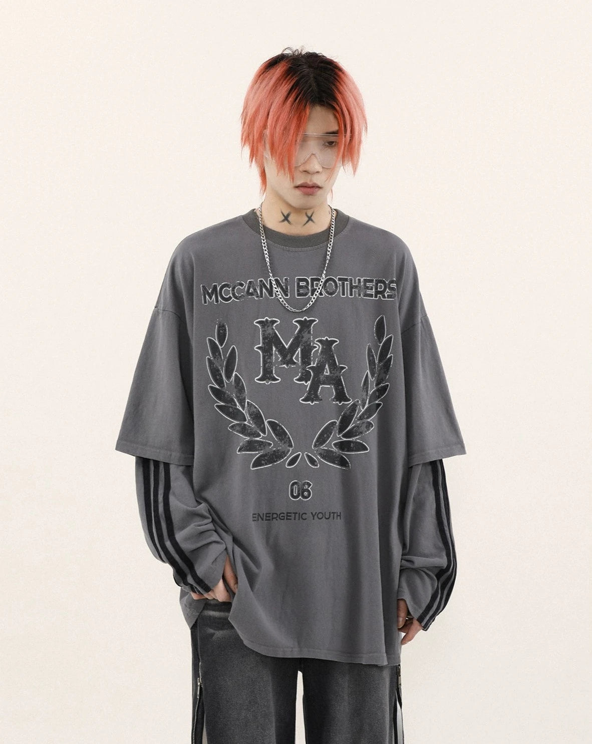 two piece line street logo long T shirt BZ11911